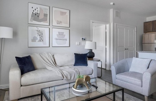 Dallas Apartamento | Landing | Stunning 1BD, Pool, Gym