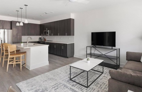 Crestline Heights Apartamento | Landing | Stunning 1BD, Gym, Clubhouse