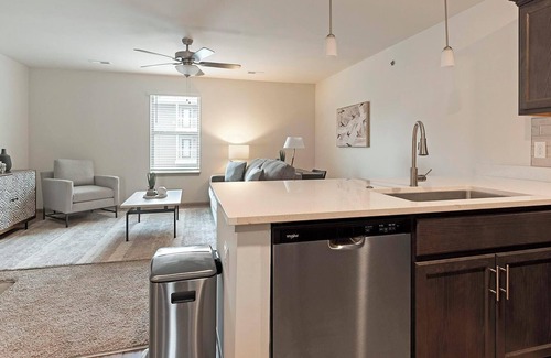 Lyman Apartamento | Landing | Stylish 1BD, Clubhouse, Gym
