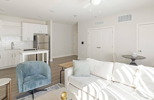 Belle Mina Apartamento | Landing | Spectacular 1BD, Yoga Studio, Clubhouse