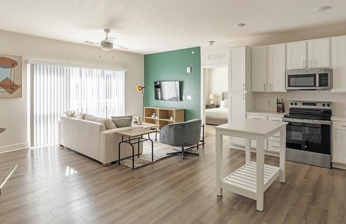 Belle Mina Apartamento | Landing | Spectacular 1BD, Yoga Studio, Clubhouse