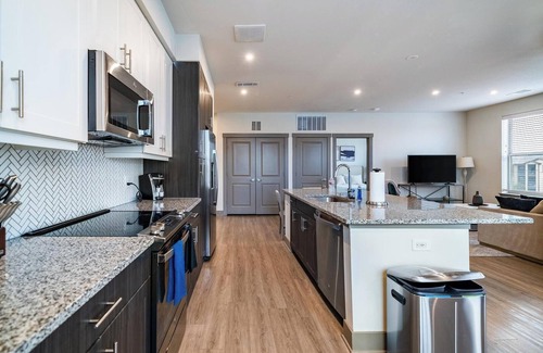 McKinney Apartamento | Landing | Stylish 2BD, Gym, Clubhouse