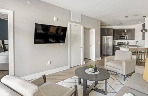 Fort Worth Apartamento | Landing | Modern 2BD, Gym, Yoga Studio