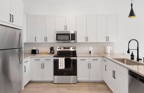 Denton Apartamento | Landing | Stylish Studio, Gym