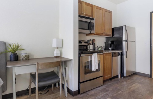 Pearl District Apartamento | Landing | Spectacular Studio, Gym, Courtyard