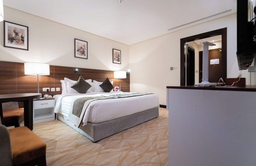 Al Rasaifah Hotel | Landmark Darkm Hotel Makkah