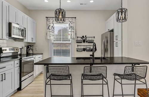 Landrum Casa | Landrum Retreat