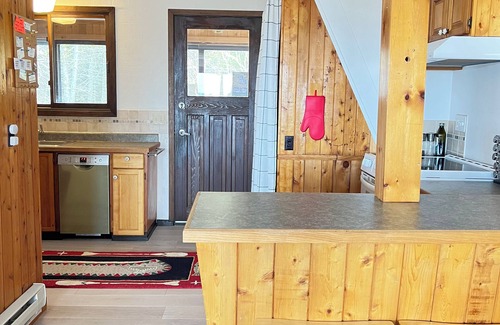 Tobermory Cabina | Lands’ End Private Lakeside Escape