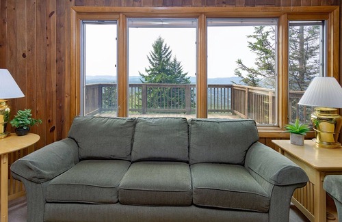 Snowshoe Casa | Lands End Homes by Casago