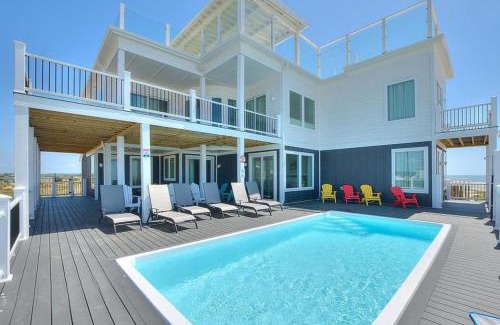 Oak Island Casa | Lands End