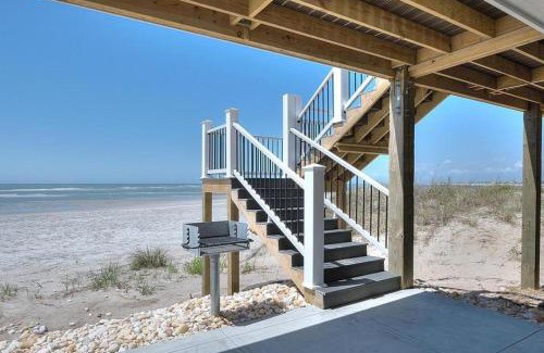 Oak Island Casa | Lands End