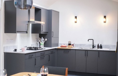 Auchterarder Casa | Lang Toon House - 3 bedrooms