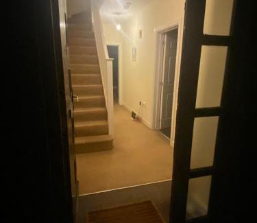 Bletchley Villa | Langham Lake House Milton Keynes