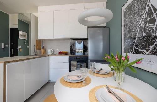 West Pomeranian Voivodeship Apartamento | Langiewicza Deluxe Studio by BookingHost