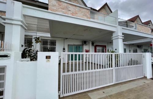 Kuah Casa | Langkawi Cozy Holiday Home at Taman Simfoni by Zervin
