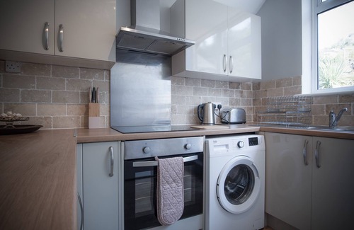 Mumbles Casa | Langland Road - 2 Bedroom Town House