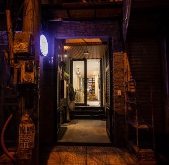 Van Mieu Hotel | Lanha Hotel - Homestay