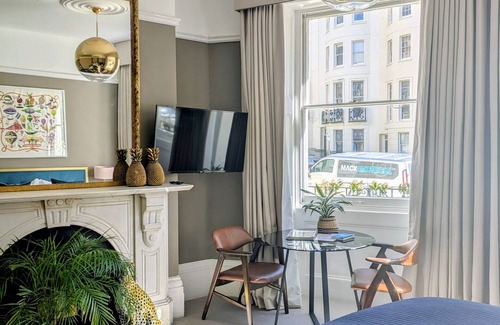 Hove Casa | Lansdowne House