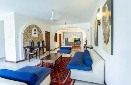 Galu Beach Apartamento | Lantana Galu 3 bedroom Apartment
