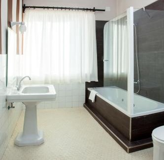 Pilas Casa | Lantana Garden