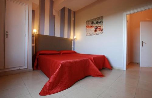 Pilas Casa | Lantana Garden