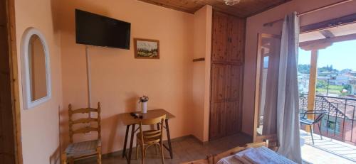Istiaia-Aidipsos Apartamento | Lantzos Studios