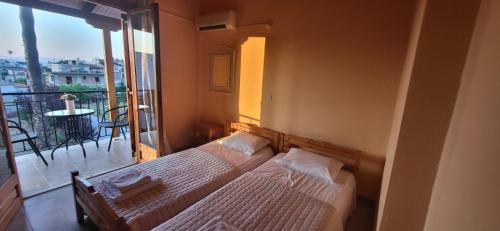Istiaia-Aidipsos Apartamento | Lantzos Studios
