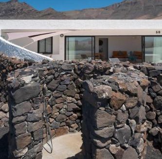 Urbanización Famara Apartamento | Lanzarote Famara Beach Bungalow