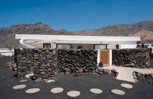 Urbanización Famara Apartamento | Lanzarote Famara Beach Bungalow