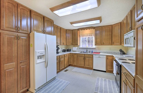 Norton Casa | Laptop-Friendly Appalachian Mountain Retreat!