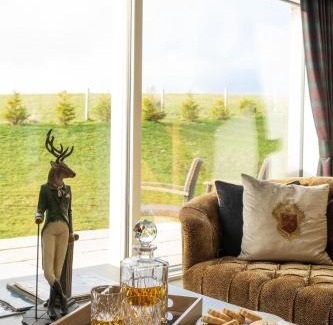 Murthly Casa | Lapwing - Stylish one bedroom country steading