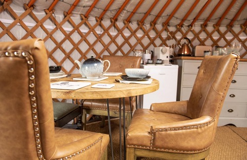 Hawes Cabina | Lapwing Yurt, Askrigg