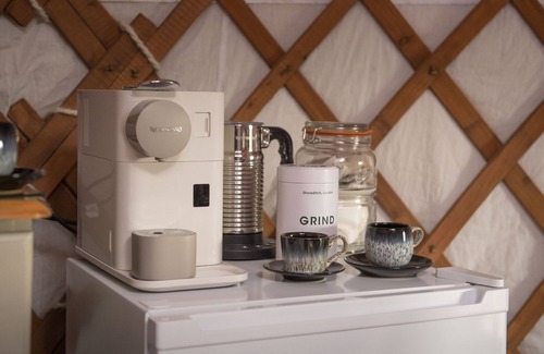 Hawes Cabina | Lapwing Yurt, Askrigg