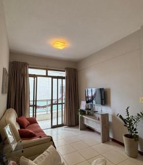 Centro Apartamento | Lar da Beta Em Cabo Frio à 300m da Praia do Forte!