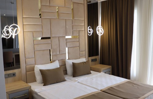 Lara Hotel | Lara Garden Hotel