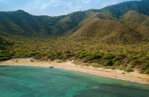 Villa Concha Cabina | LARCOMAR BEACH HOUSE