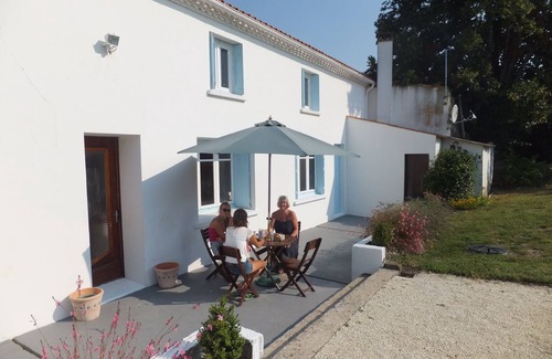 Chenac-Saint-Seurin-d'Uzet Casa | Casa grande Entre Talmont Y Mortagne Sur Gironde con vistas al estuario