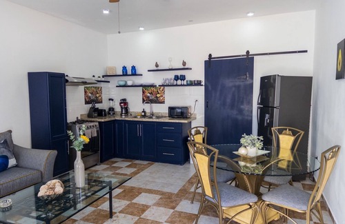 Los Brazos Apartamento | Large 1-bedroom apartment, 1 minute from the beach, fast Wi-Fi