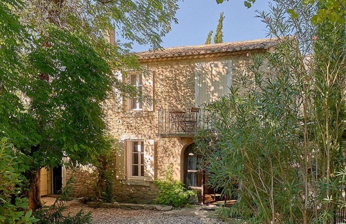 Oppede Otro | Large 18th century Provencal cottage, restored 5 bedrooms, 4 bathrooms