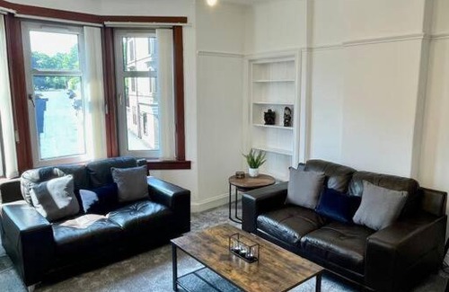 Paisley Apartamento | Large 2 bed near Glasgow Airport