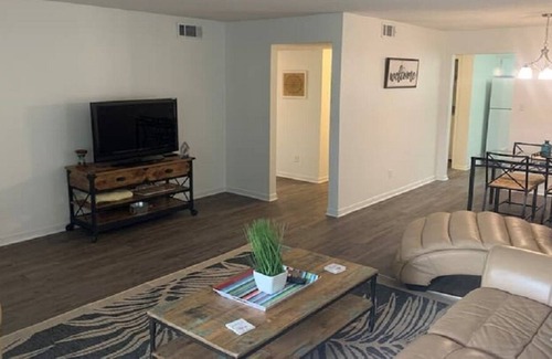 Fairhope Apartamento | Large 2 Bedroom Apartment in Downtown Fairhope