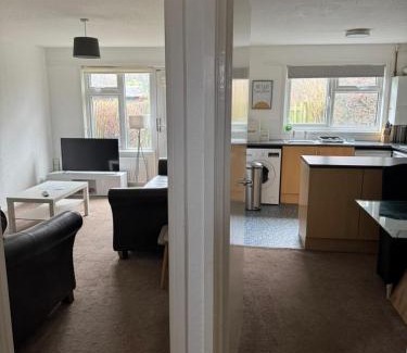Telford Casa | Large 2 bedroom house