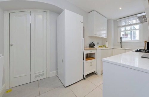 Campden Apartamento | Large 2 Bedroom Kensington Garden Flat