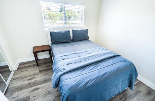 Los Angeles Apartamento | Large 2 levles 5 bedroom with 3 bathroom and 2 parking