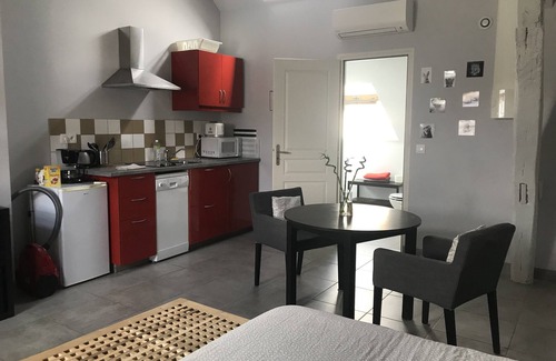 Amboise Casa | Large 2-person studio
