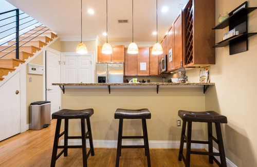 Bloomingdale Casa | Gran 2BR 2. 5 BA Downtown DC