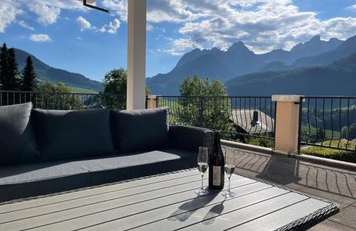 Chateau-d'Oex Apartamento | Large 3 bed apartment with mountain views, pool and gym