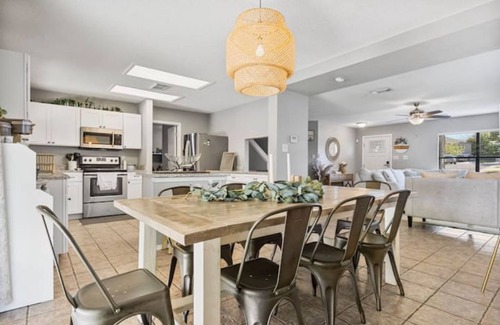 North San Antonio - SAT Casa | Large 3 bedroom home with game room