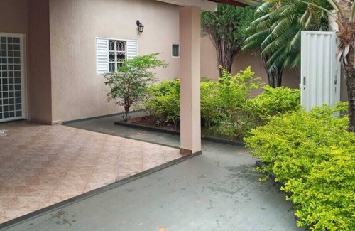 Granada Casa | Large 3 bedroom house, short or long term rental