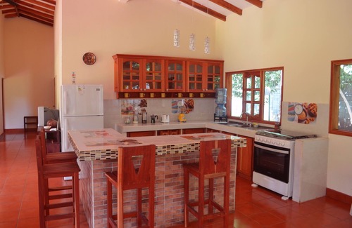 Chinandega Casa | Espaciosa casa de 3 habitaciones a solo 5 minutos de Chinandega